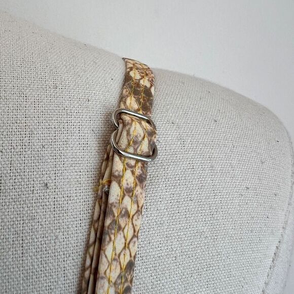 Romwe Underwire Snakeskin Print Bikini Swimsuit Top Size Small Yellow and Tan - Picture 8 of 12